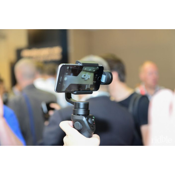 Ручной стабилизатор DJI Osmo Mobile